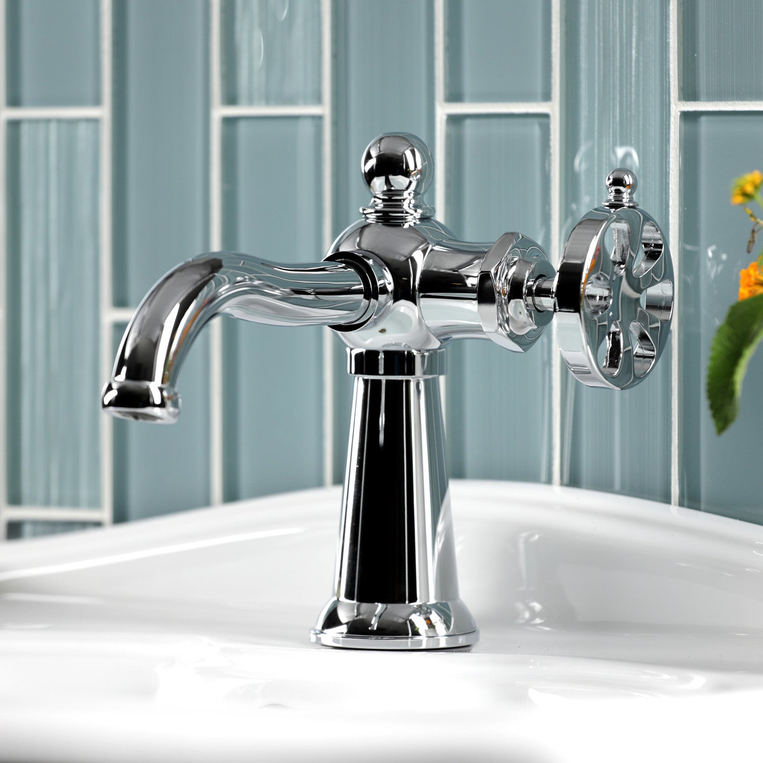 Kingston Tulare KS3541RX - Belknap One-Handle 1-Hole Bathroom Faucet with Push Pop-Up Drain, Polished Chrome — thumbnail 3